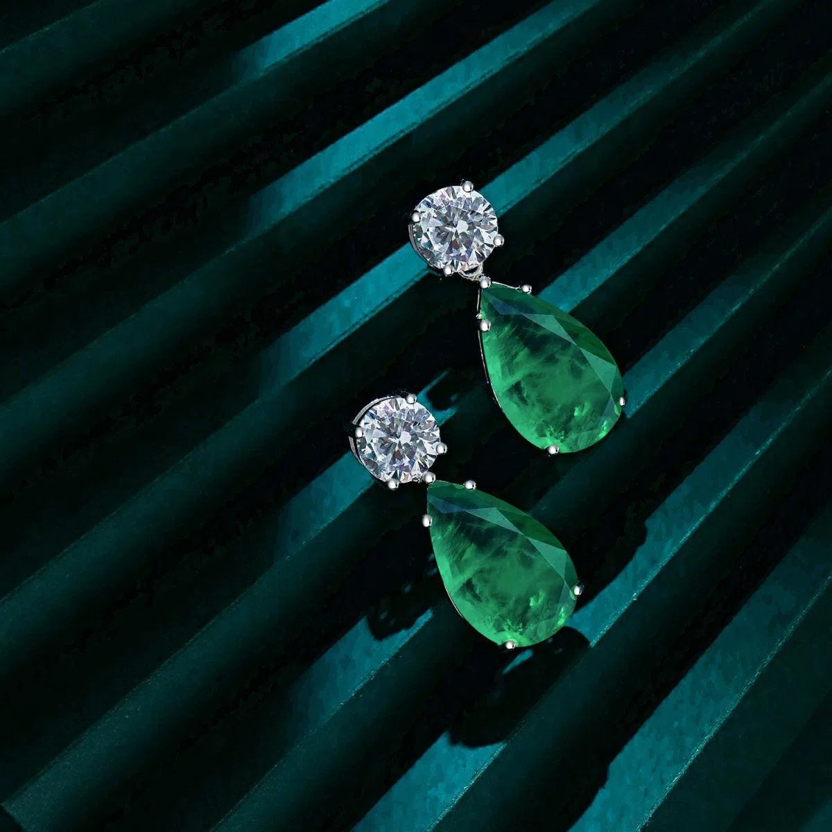 Elysara green drop earring-OrifineJewels