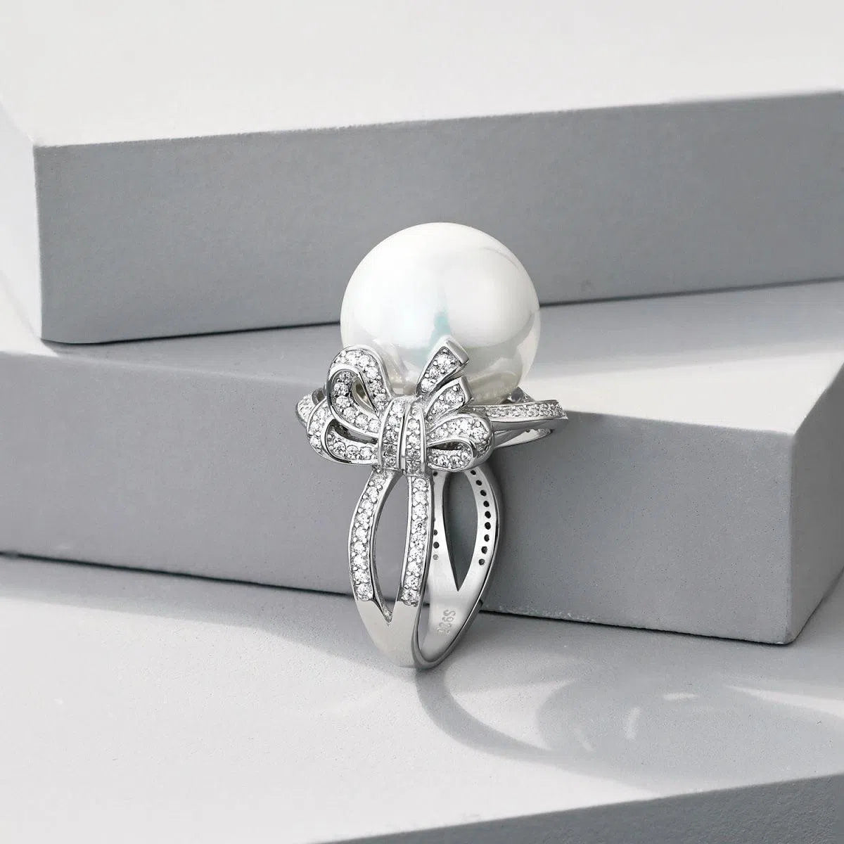 Ethiral pearl motif ring-OrifineJewels