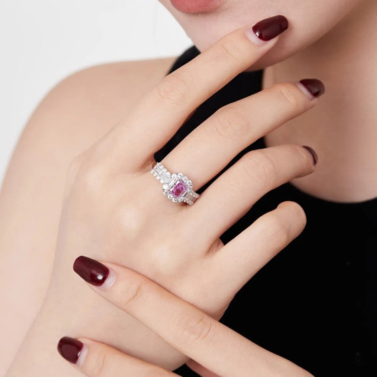 Evanya red halo ring-OrifineJewels