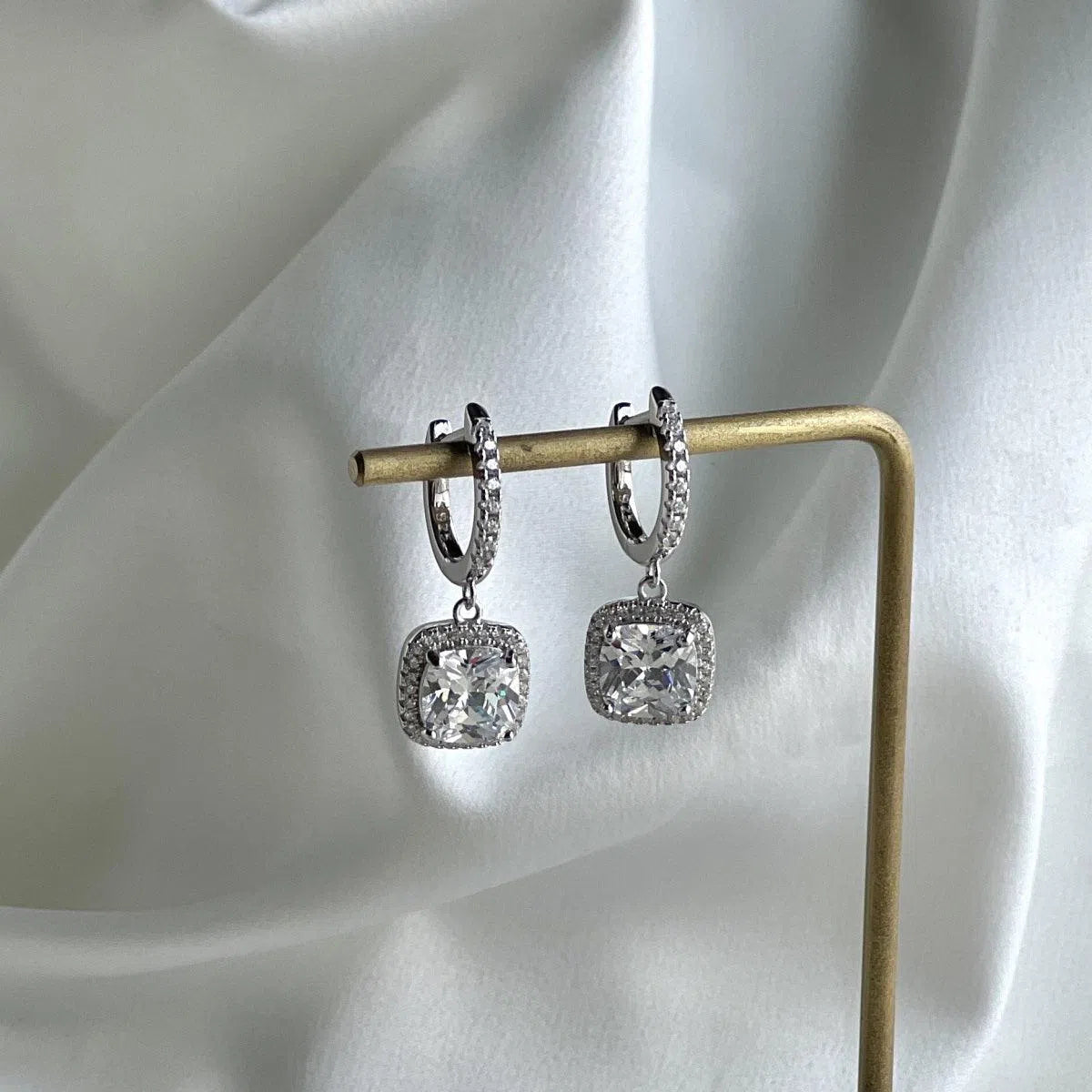 Evanya zyra drop earring-OrifineJewels