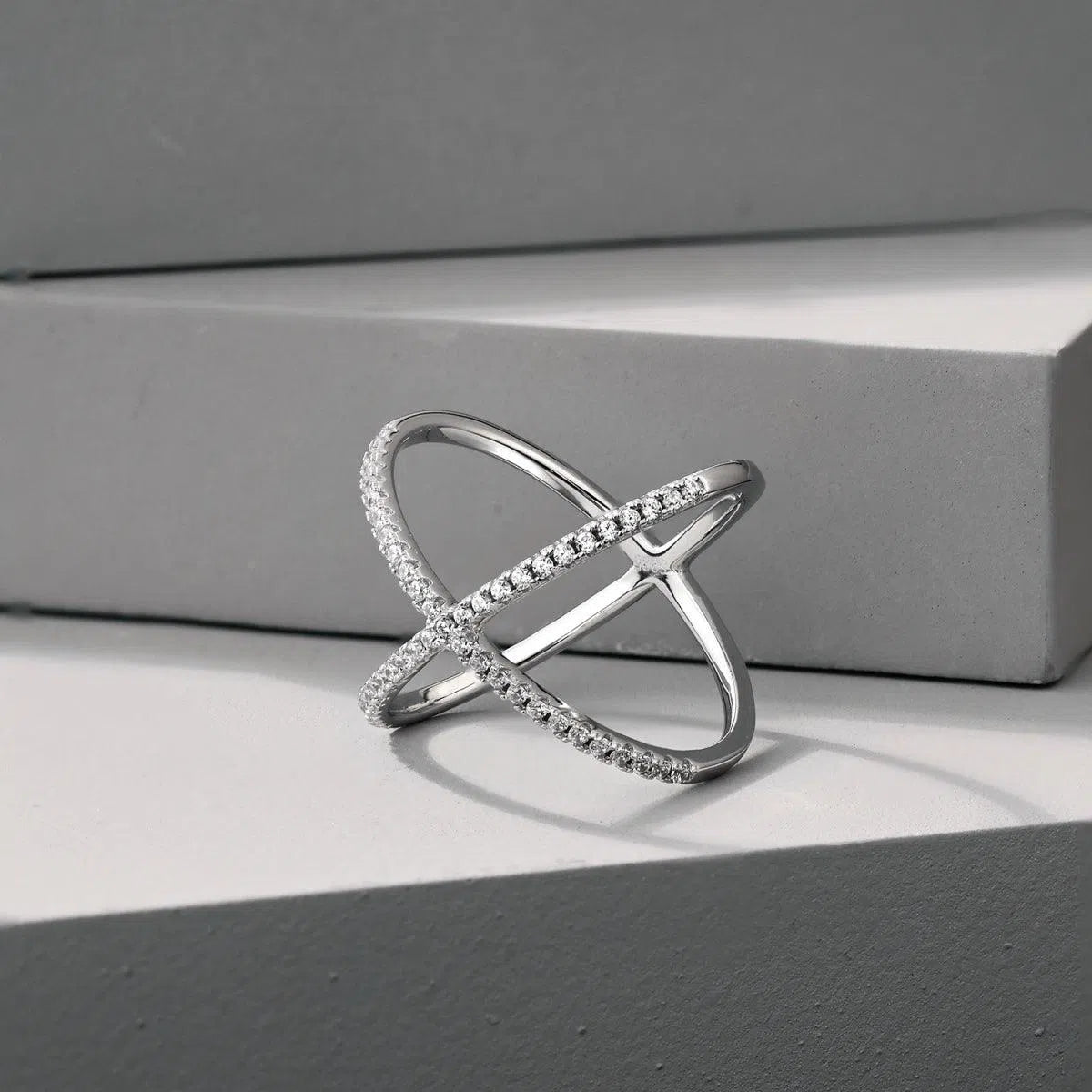 Fiora cross ring-OrifineJewels