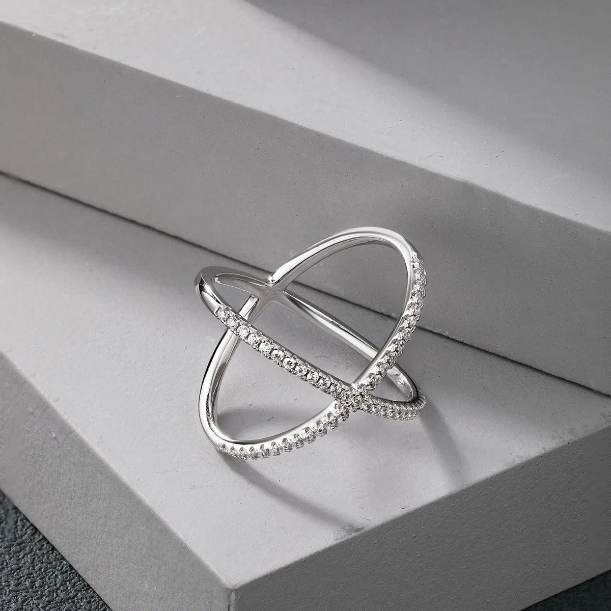 Fiora cross ring-OrifineJewels