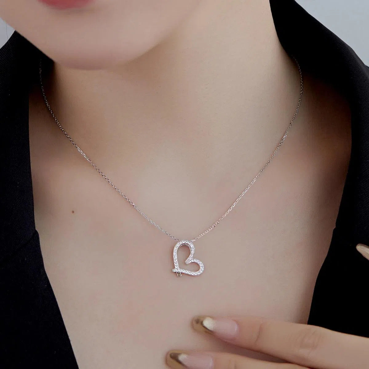 Fiora heart pendant-OrifineJewels