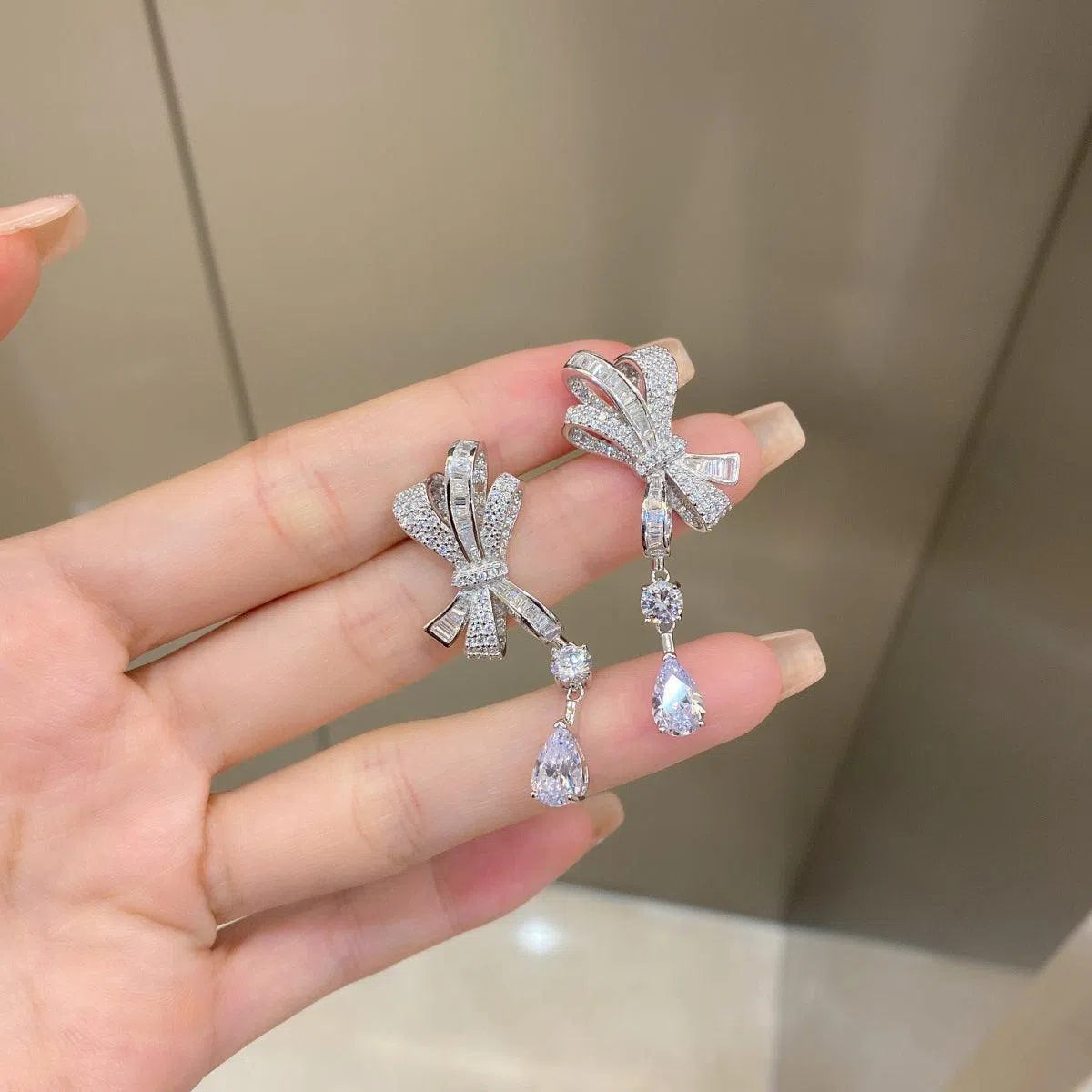 Lyria clip earring-OrifineJewels