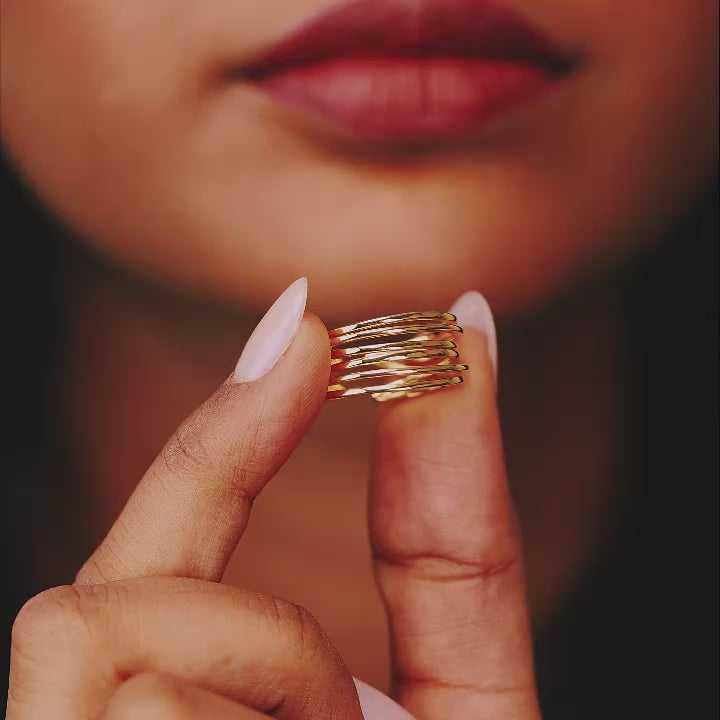 Elysia clear adjustable ring