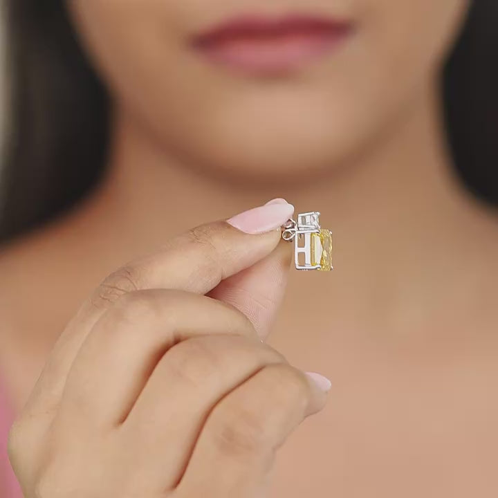 Stellar yellow studs