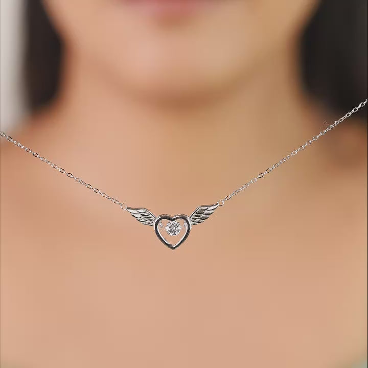 Astrid heart pendant