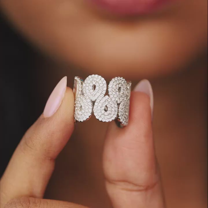 Ethara clear band ring