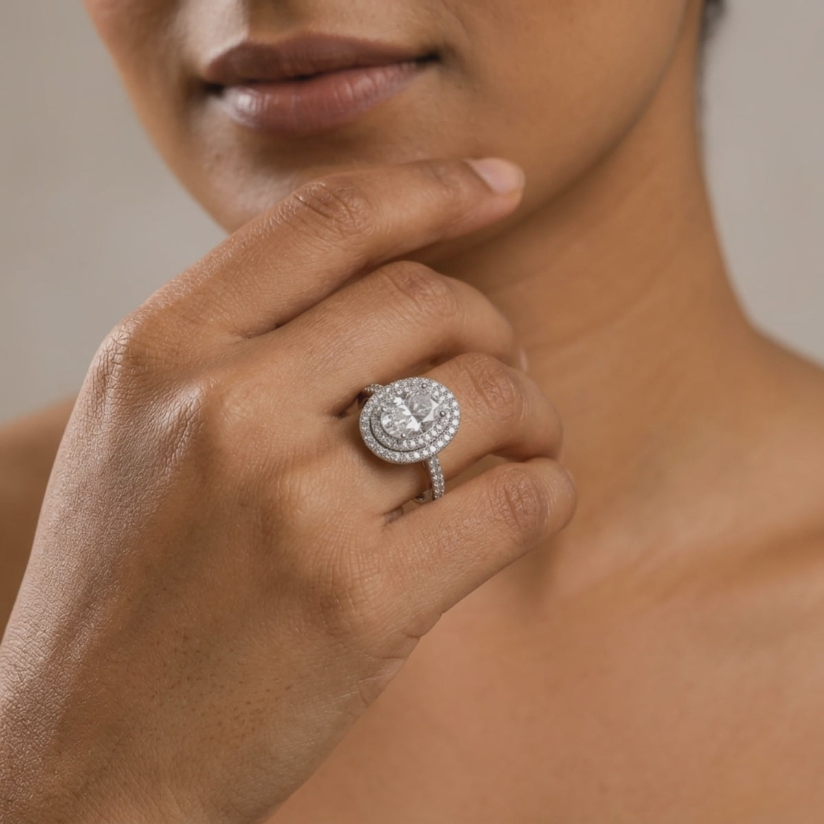 Colette Oval Ring