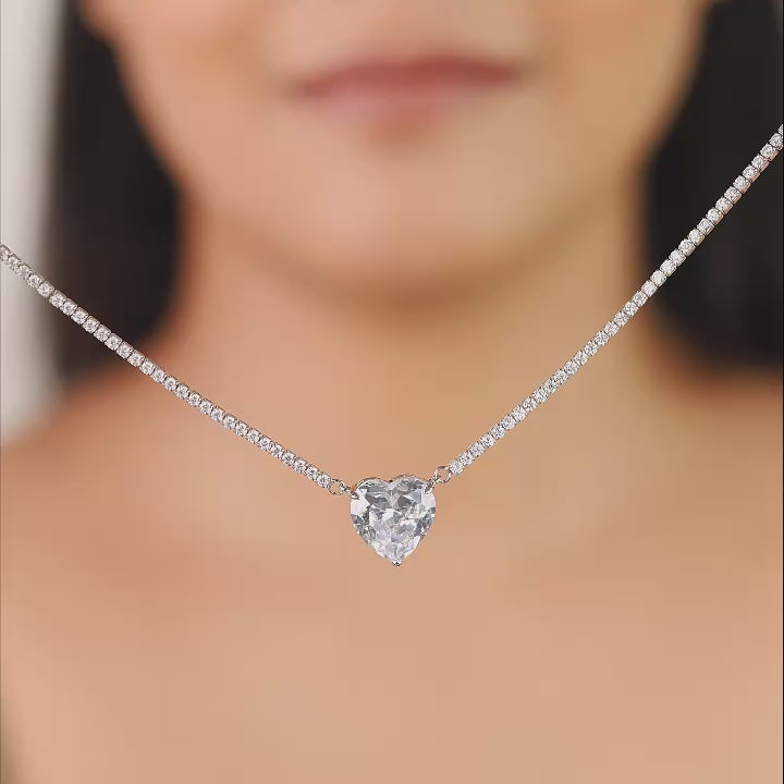 Amara white heart chain pendant