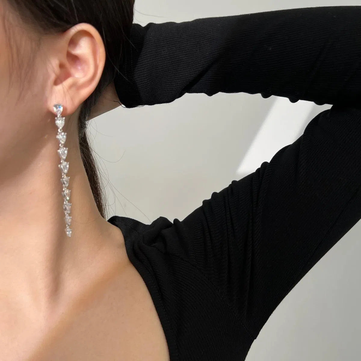 Veridian long clip earring-OrifineJewels